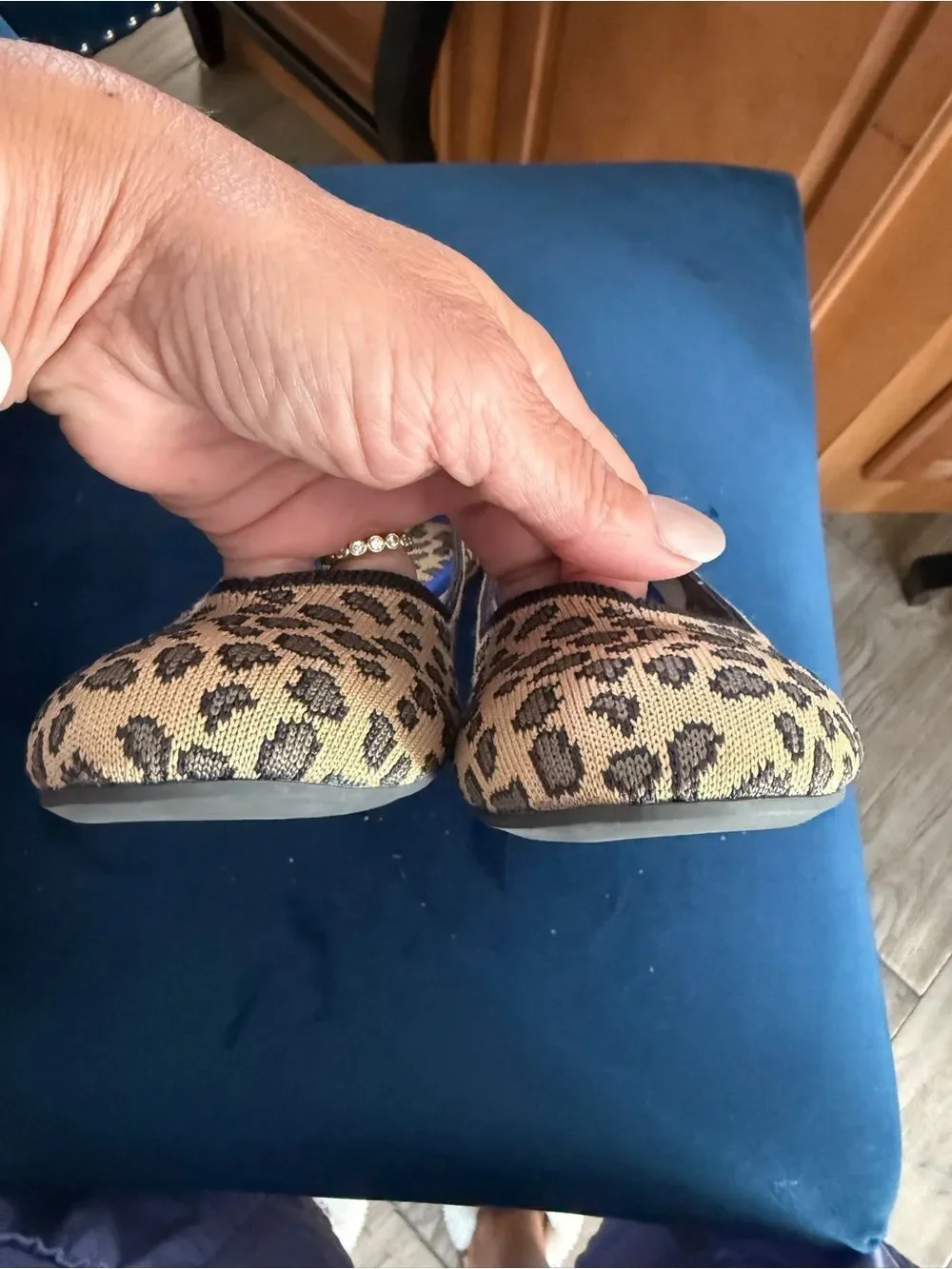 Rothys Spotted Leopard Print Round Toe Flats 7